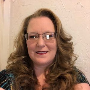 Meet your Posher, Sandy